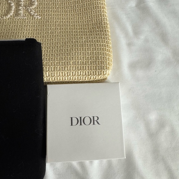 Dior Accessory Set - Picture 4 of 5